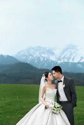 这一刻，眼里只有彼此
